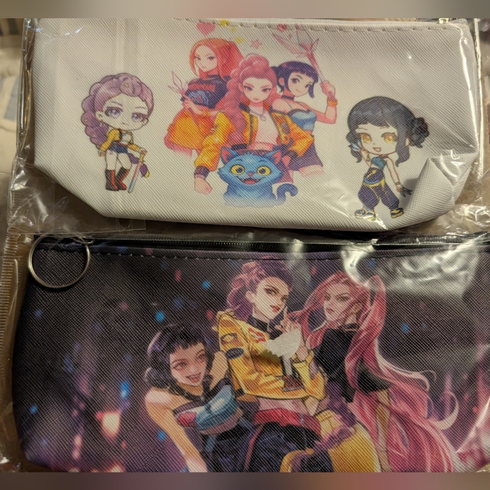 🦋 1 K-pop Demon Hunters Anime Character Print Women's Pencil Pouch